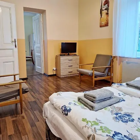 Apartman Nad Hradem Týnec nad Sázavou Exteriér fotografie